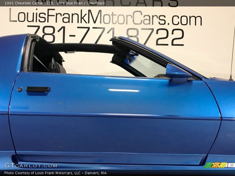 Ultra Blue Pearl / Gray/Black 1991 Chevrolet Camaro Z28