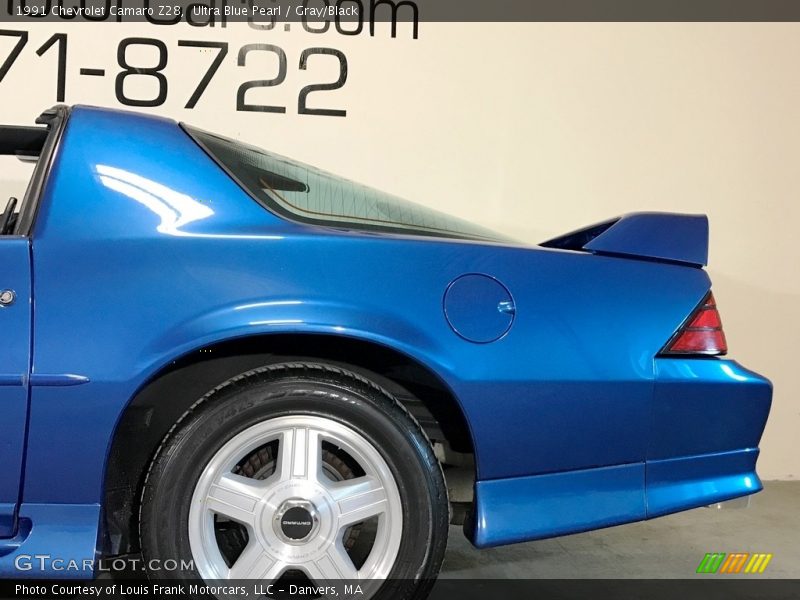 Ultra Blue Pearl / Gray/Black 1991 Chevrolet Camaro Z28