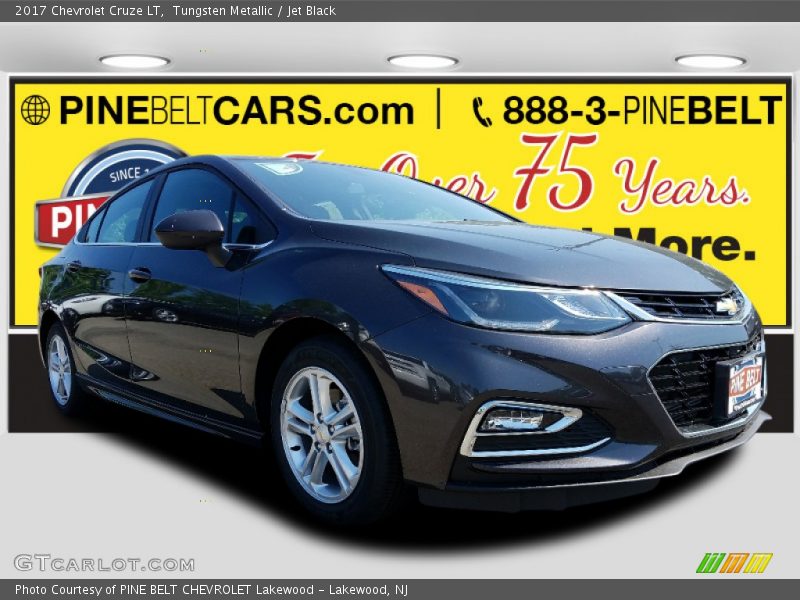 Tungsten Metallic / Jet Black 2017 Chevrolet Cruze LT