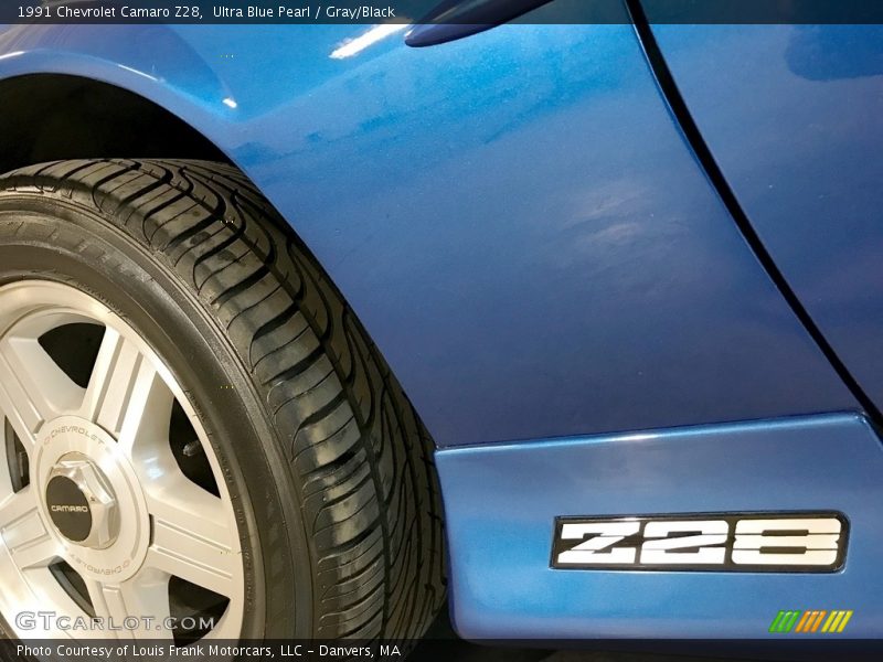 Ultra Blue Pearl / Gray/Black 1991 Chevrolet Camaro Z28