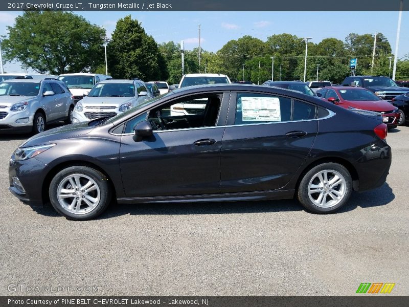 Tungsten Metallic / Jet Black 2017 Chevrolet Cruze LT