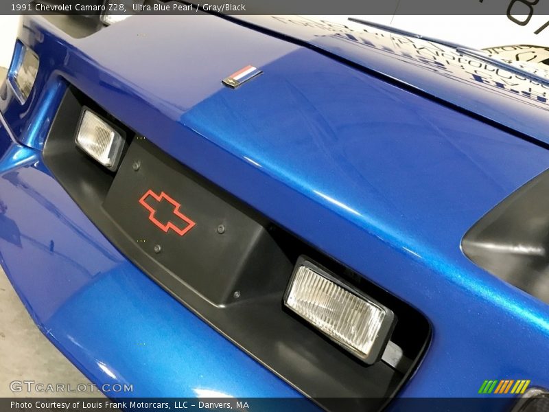 Ultra Blue Pearl / Gray/Black 1991 Chevrolet Camaro Z28