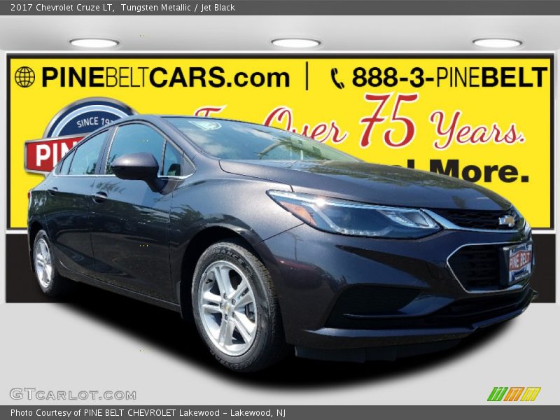 Tungsten Metallic / Jet Black 2017 Chevrolet Cruze LT