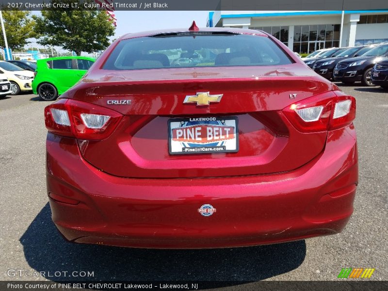 Cajun Red Tintcoat / Jet Black 2017 Chevrolet Cruze LT
