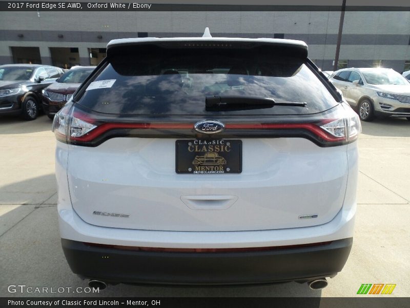 Oxford White / Ebony 2017 Ford Edge SE AWD