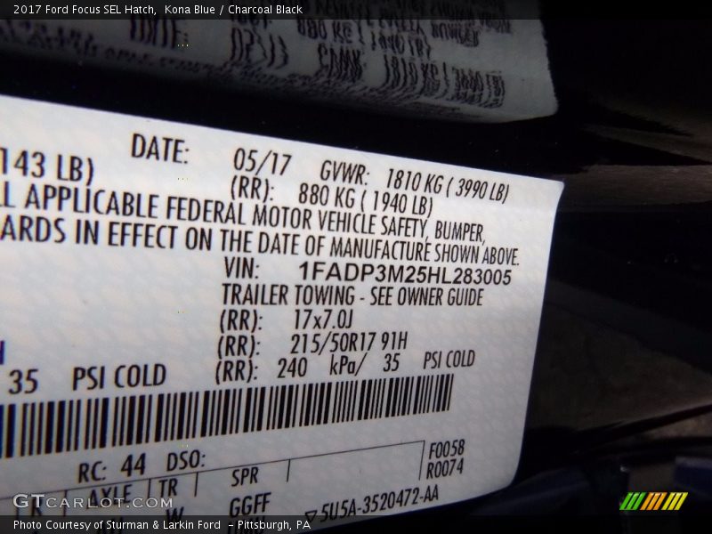 Kona Blue / Charcoal Black 2017 Ford Focus SEL Hatch