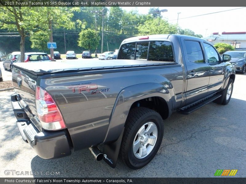 Magnetic Gray Metallic / Graphite 2013 Toyota Tacoma V6 SR5 Double Cab 4x4