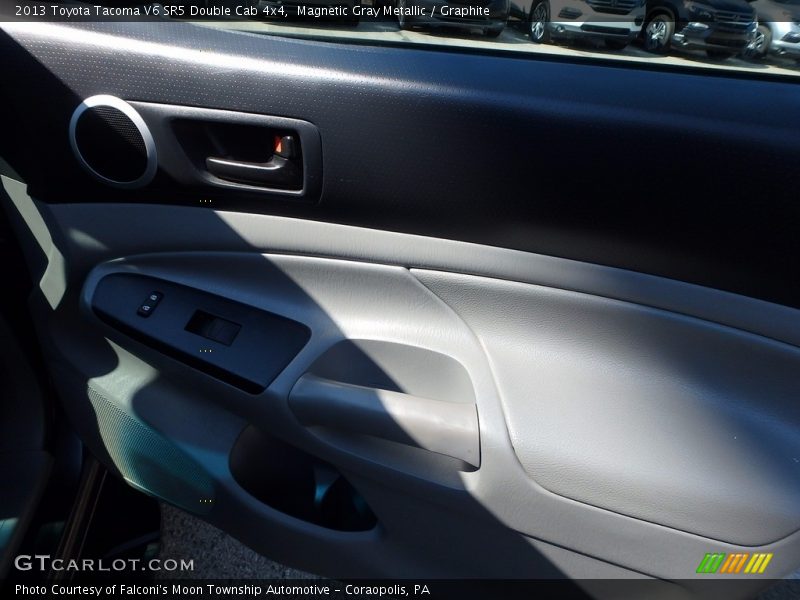 Magnetic Gray Metallic / Graphite 2013 Toyota Tacoma V6 SR5 Double Cab 4x4