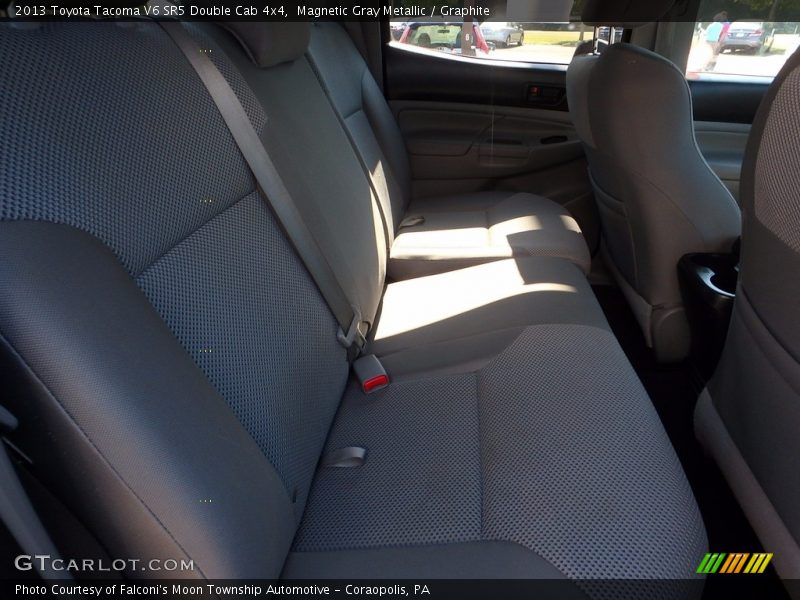 Magnetic Gray Metallic / Graphite 2013 Toyota Tacoma V6 SR5 Double Cab 4x4