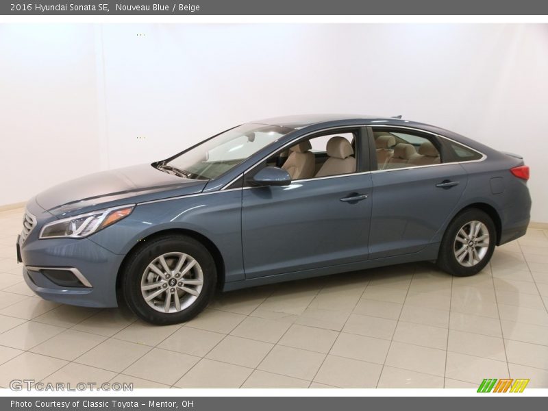 Nouveau Blue / Beige 2016 Hyundai Sonata SE