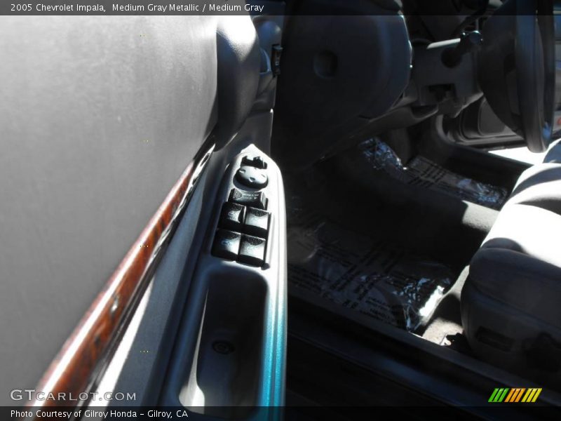 Medium Gray Metallic / Medium Gray 2005 Chevrolet Impala