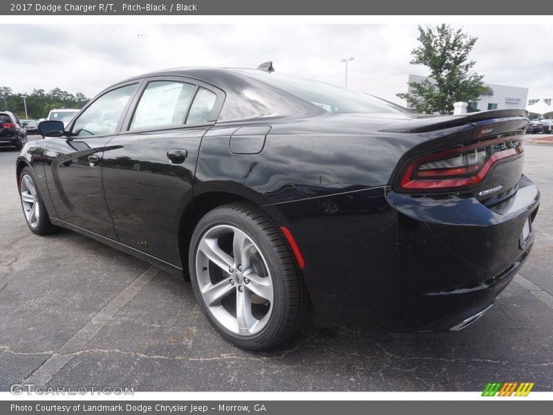 Pitch-Black / Black 2017 Dodge Charger R/T