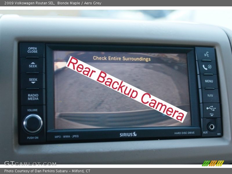 Blonde Maple / Aero Grey 2009 Volkswagen Routan SEL