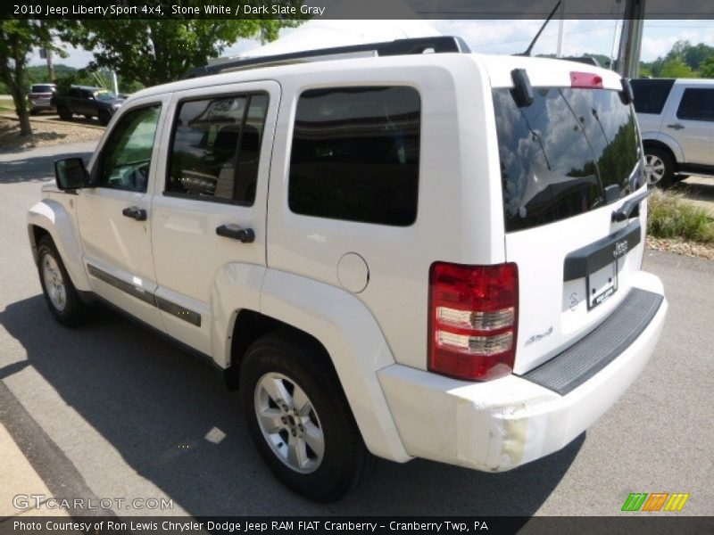 Stone White / Dark Slate Gray 2010 Jeep Liberty Sport 4x4