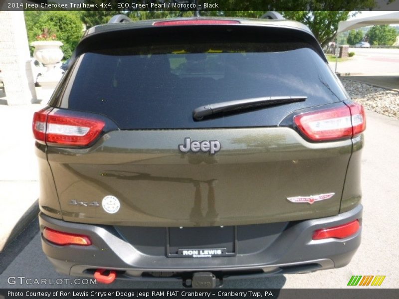 ECO Green Pearl / Morocco - Black 2014 Jeep Cherokee Trailhawk 4x4