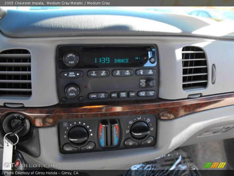 Medium Gray Metallic / Medium Gray 2005 Chevrolet Impala
