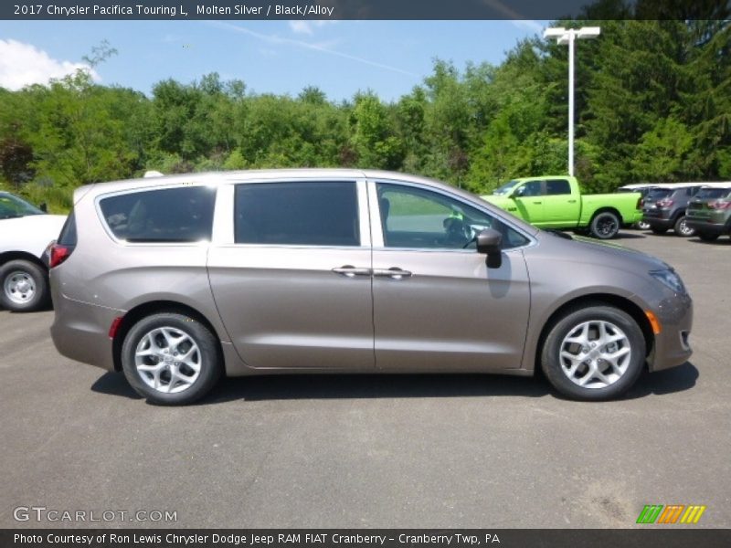 Molten Silver / Black/Alloy 2017 Chrysler Pacifica Touring L