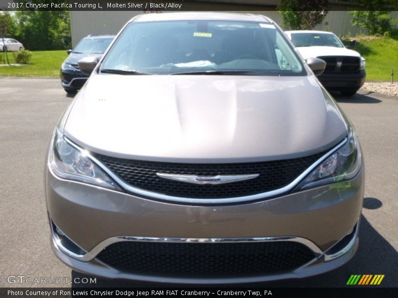 Molten Silver / Black/Alloy 2017 Chrysler Pacifica Touring L