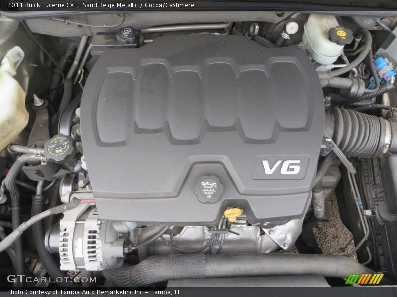 Sand Beige Metallic / Cocoa/Cashmere 2011 Buick Lucerne CXL
