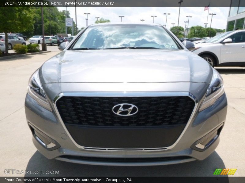 Pewter Gray Metallic / Gray 2017 Hyundai Sonata SE Hybrid