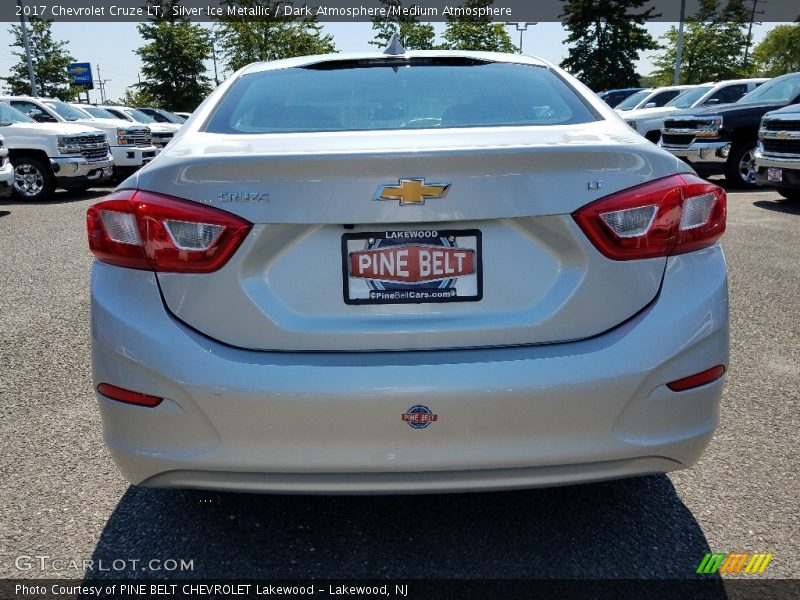 Silver Ice Metallic / Dark Atmosphere/Medium Atmosphere 2017 Chevrolet Cruze LT