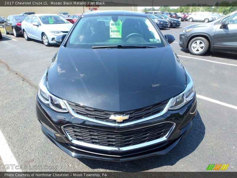 Mosaic Black Metallic / Jet Black 2017 Chevrolet Cruze LS