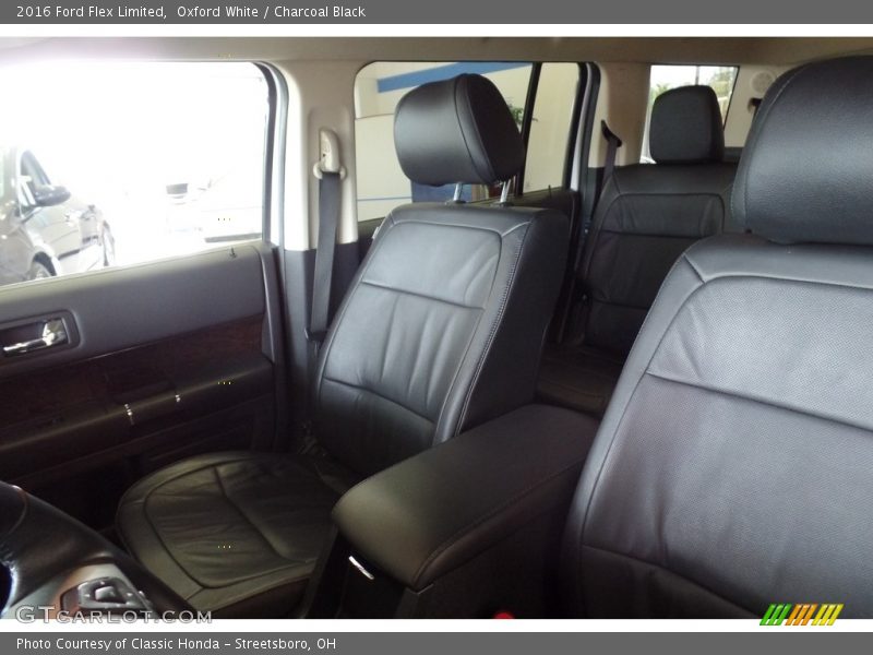 Oxford White / Charcoal Black 2016 Ford Flex Limited