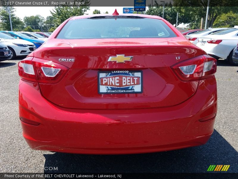 Red Hot / Jet Black 2017 Chevrolet Cruze LT