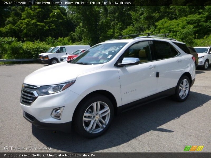 Iridescent Pearl Tricoat / Jet Black/­Brandy 2018 Chevrolet Equinox Premier AWD
