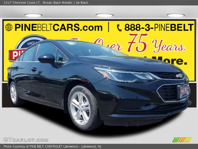 Mosaic Black Metallic / Jet Black 2017 Chevrolet Cruze LT