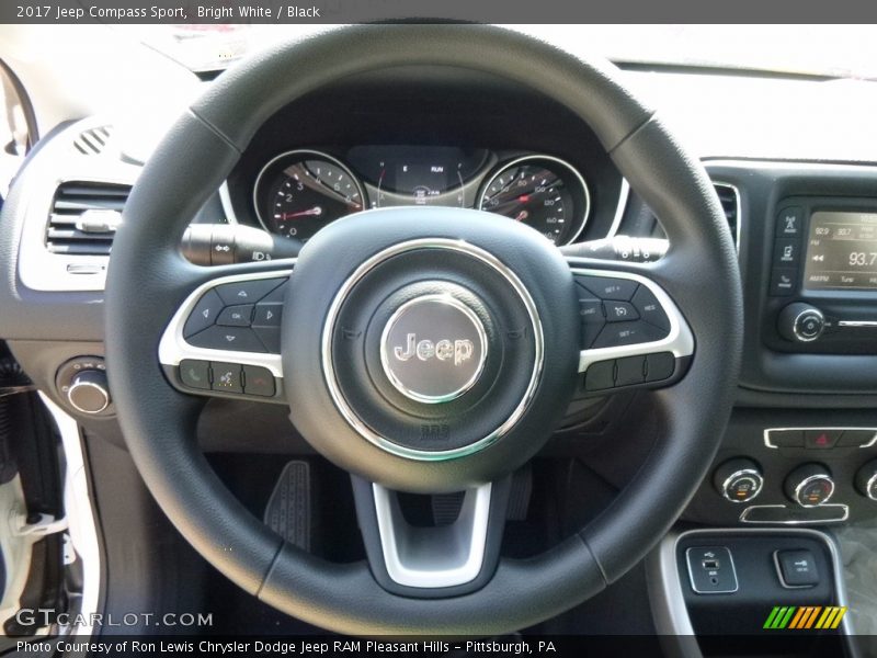 Bright White / Black 2017 Jeep Compass Sport