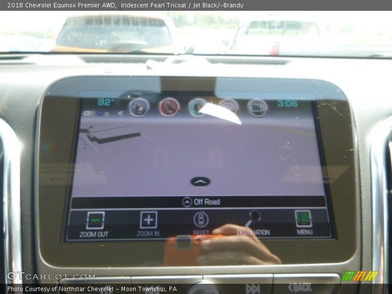 Iridescent Pearl Tricoat / Jet Black/­Brandy 2018 Chevrolet Equinox Premier AWD
