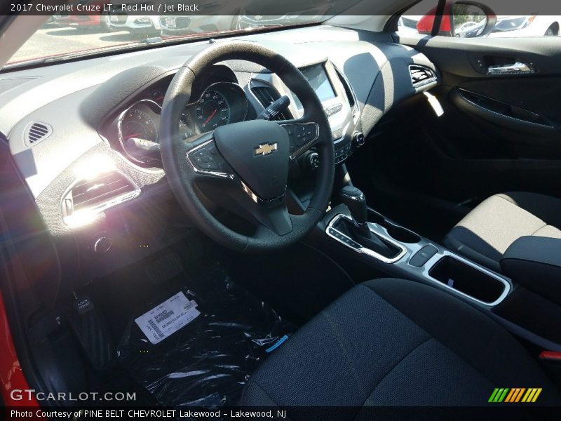 Red Hot / Jet Black 2017 Chevrolet Cruze LT