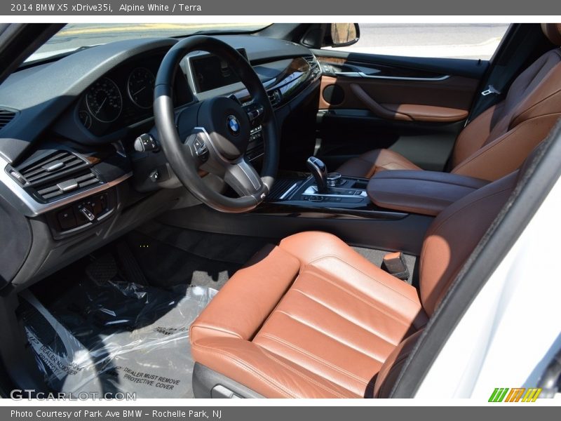 Alpine White / Terra 2014 BMW X5 xDrive35i