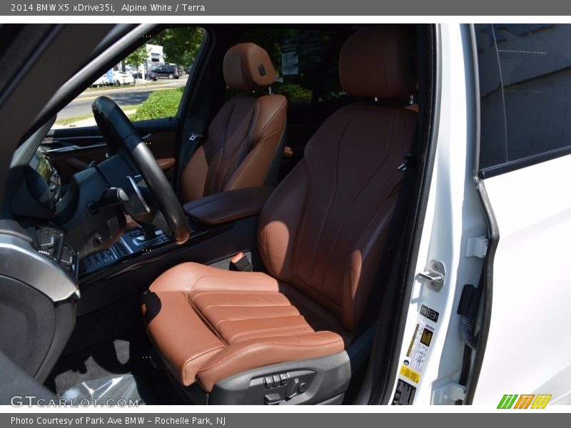 Alpine White / Terra 2014 BMW X5 xDrive35i