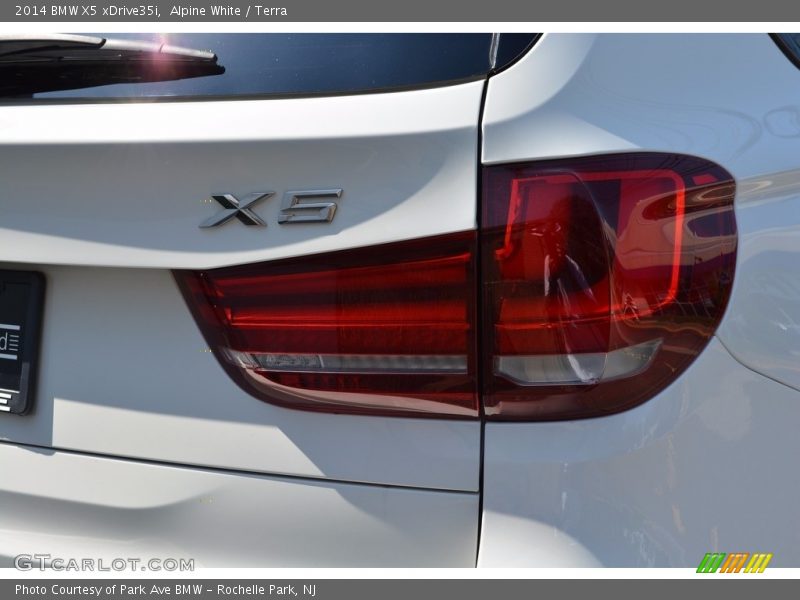 Alpine White / Terra 2014 BMW X5 xDrive35i