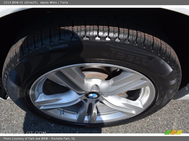 Alpine White / Terra 2014 BMW X5 xDrive35i