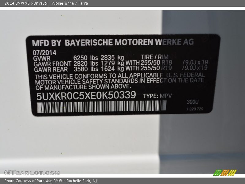 Alpine White / Terra 2014 BMW X5 xDrive35i