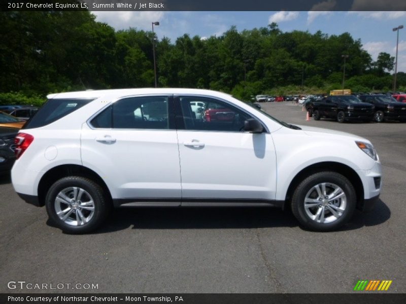 Summit White / Jet Black 2017 Chevrolet Equinox LS