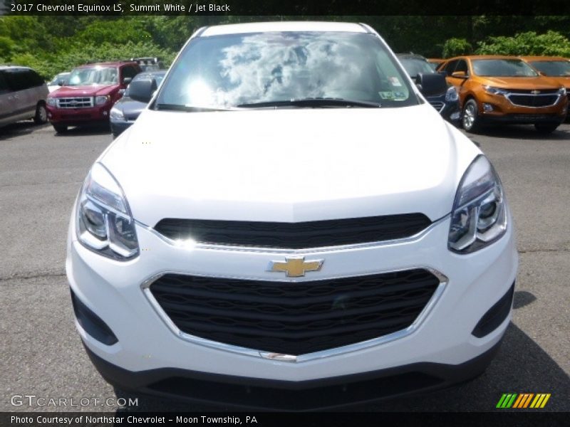 Summit White / Jet Black 2017 Chevrolet Equinox LS