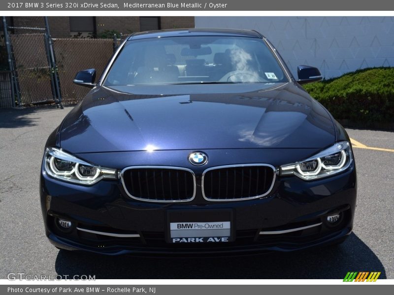 Mediterranean Blue Metallic / Oyster 2017 BMW 3 Series 320i xDrive Sedan