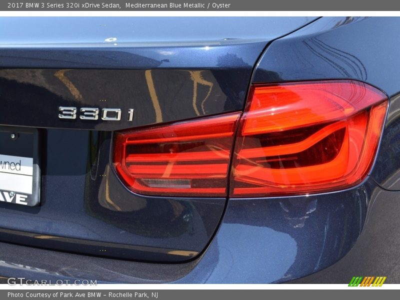 Mediterranean Blue Metallic / Oyster 2017 BMW 3 Series 320i xDrive Sedan