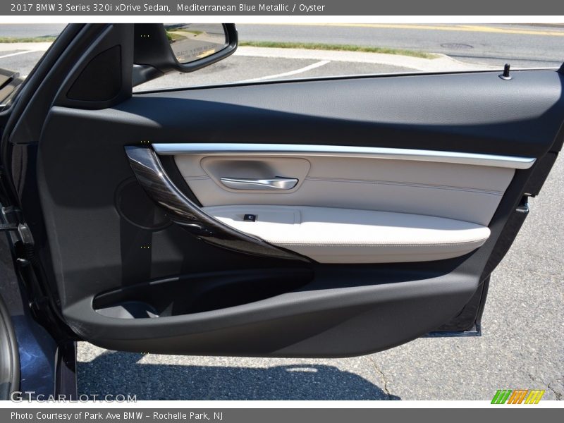 Mediterranean Blue Metallic / Oyster 2017 BMW 3 Series 320i xDrive Sedan