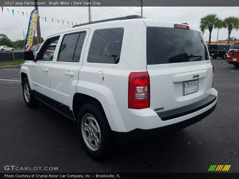 Bright White / Dark Slate Gray 2017 Jeep Patriot Sport