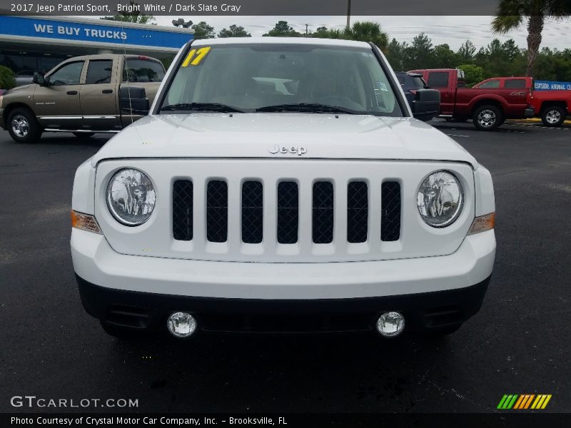 Bright White / Dark Slate Gray 2017 Jeep Patriot Sport