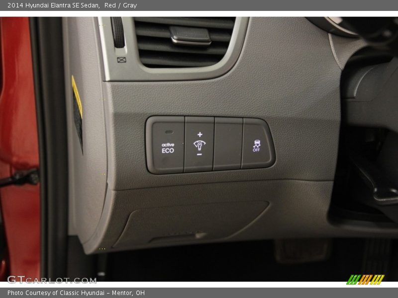 Red / Gray 2014 Hyundai Elantra SE Sedan