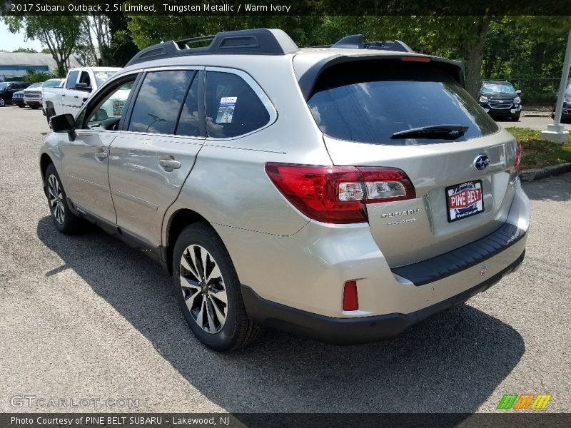 Tungsten Metallic / Warm Ivory 2017 Subaru Outback 2.5i Limited