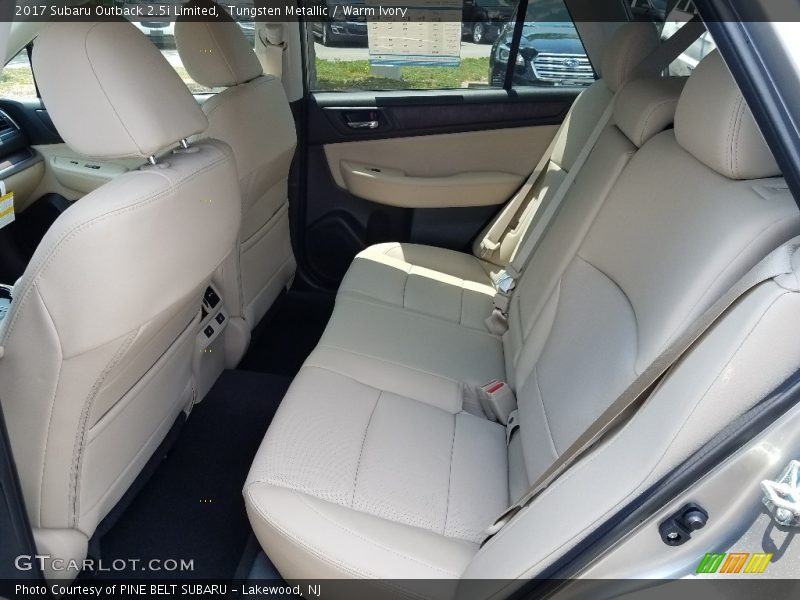 Tungsten Metallic / Warm Ivory 2017 Subaru Outback 2.5i Limited