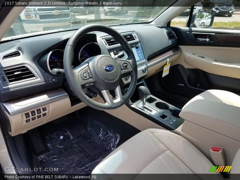 Tungsten Metallic / Warm Ivory 2017 Subaru Outback 2.5i Limited