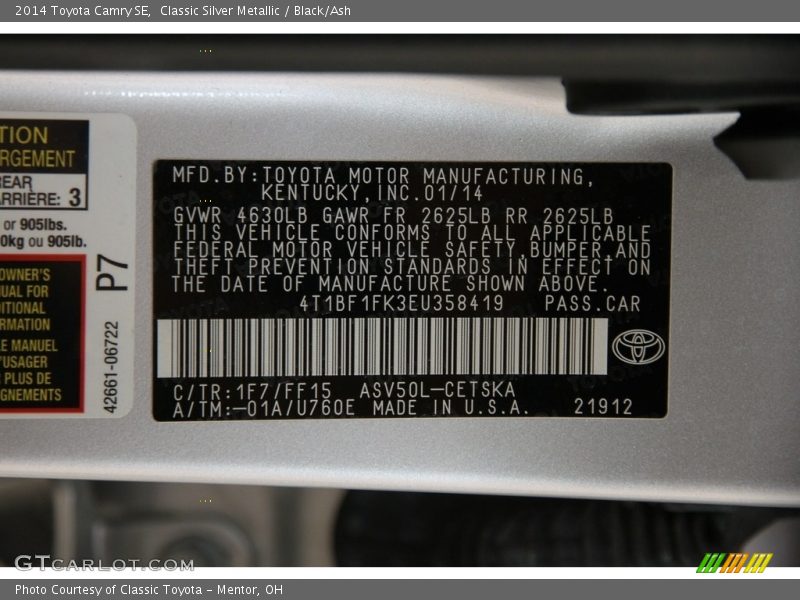 Classic Silver Metallic / Black/Ash 2014 Toyota Camry SE